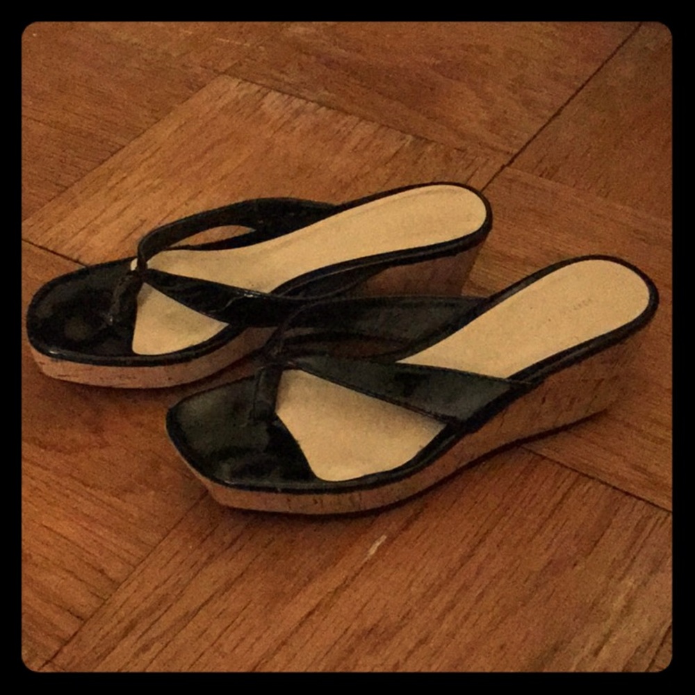 Nine West pecorino platform sandals